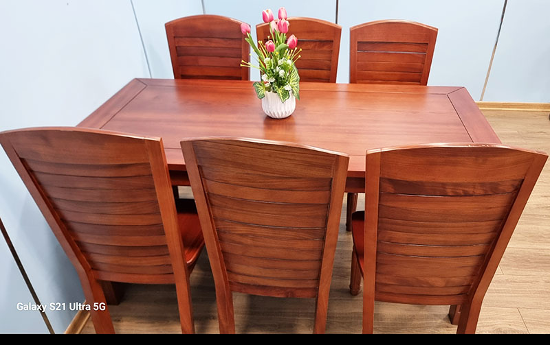 Bàn ăn gỗ xoan đào BA034