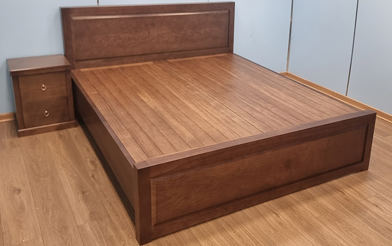 Giường ngủ gỗ hương vân G32